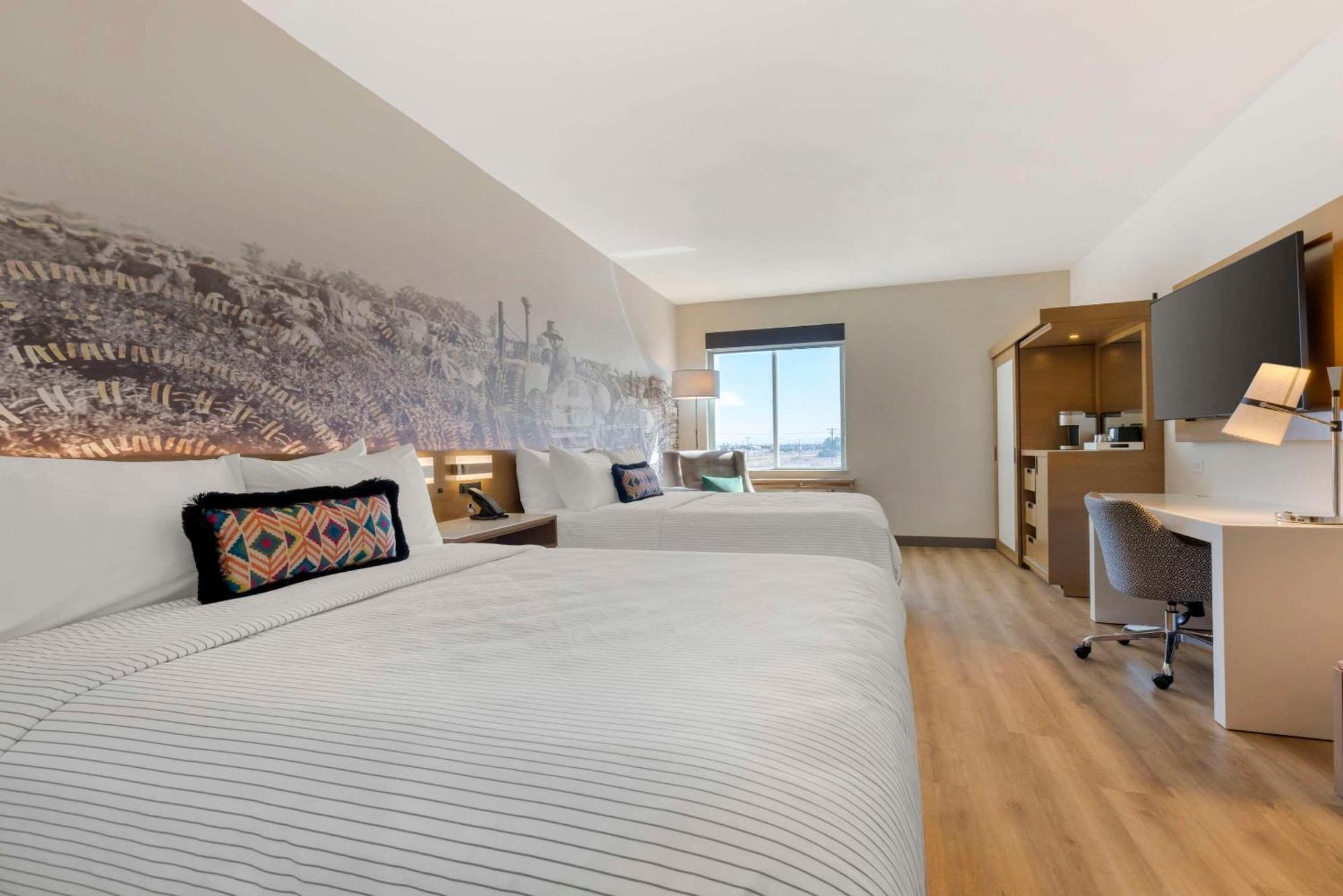 Cambria Hotel El Centro - Imperial Екстер'єр фото